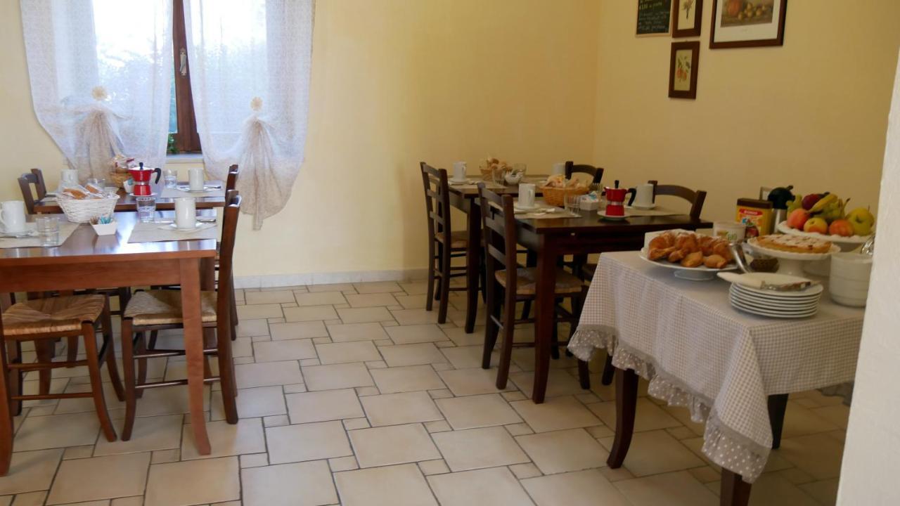 B&B Del Viale Bacu Abis Екстериор снимка